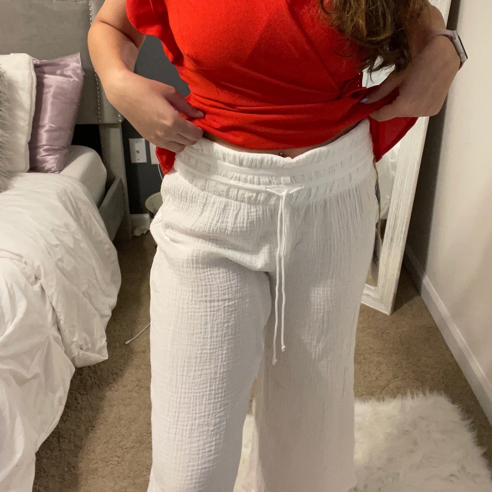 Flowy white pants